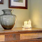 公寓 Stylish 2 Bedroom Maisonette With Parking