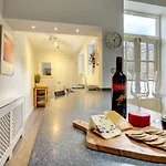 公寓 Stylish 2 Bedroom Maisonette With Parking